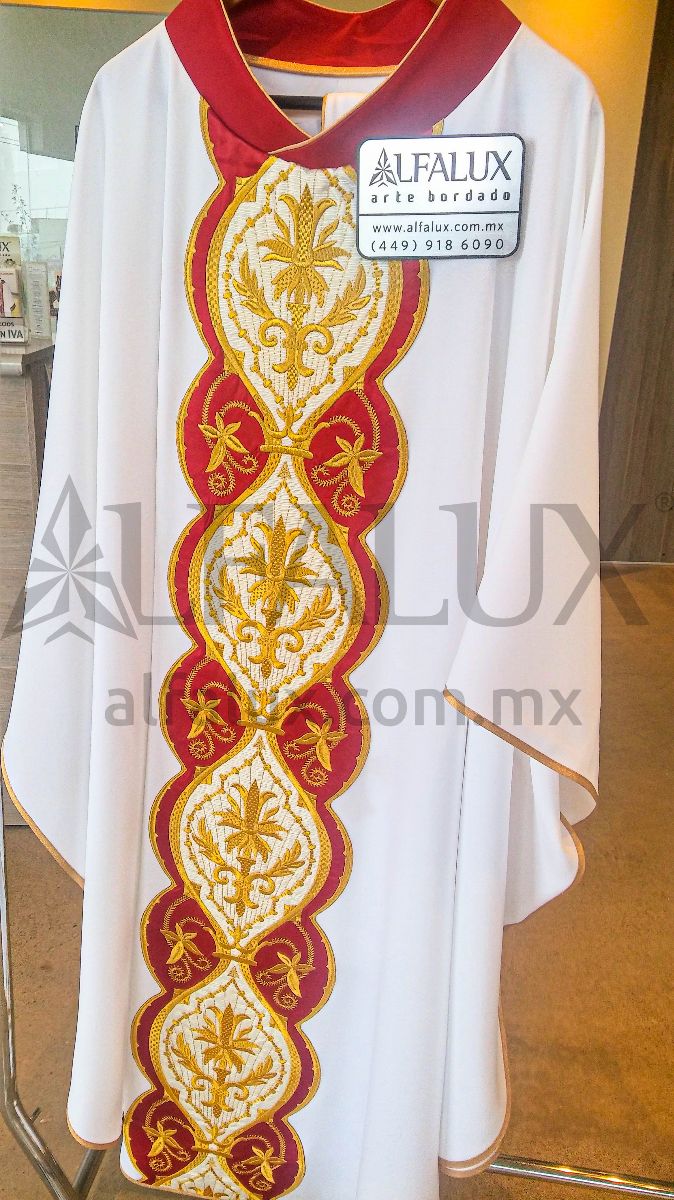 17 LUMEN FOLIA RojoQuem